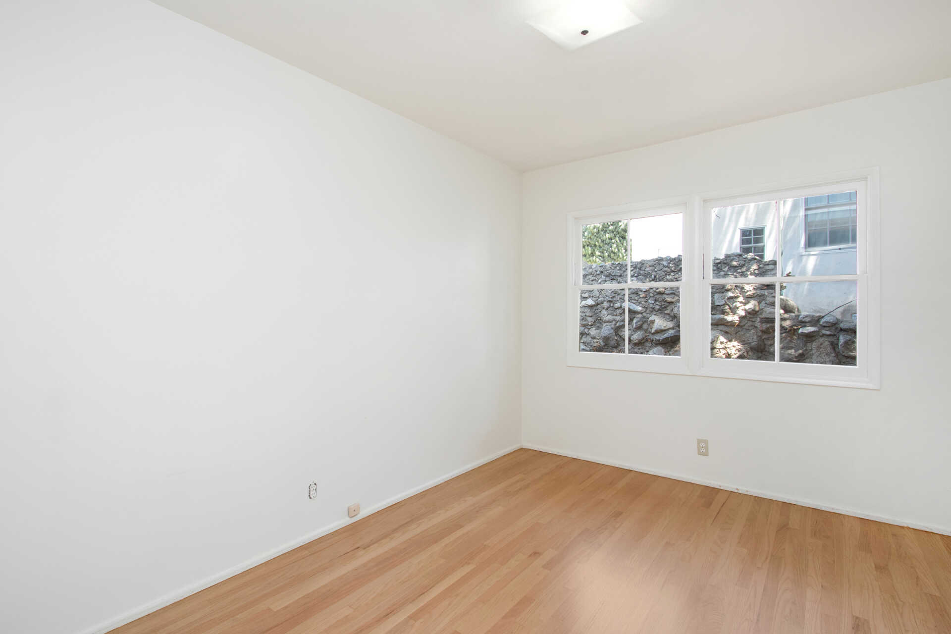 Gallery image 12